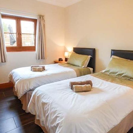 Y Bwthyn Villa Ystrad Meurig ภายนอก รูปภาพ
